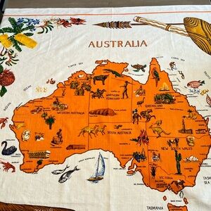 Vintage New Australia Tablecloth Souvenir Linen 50”x50”